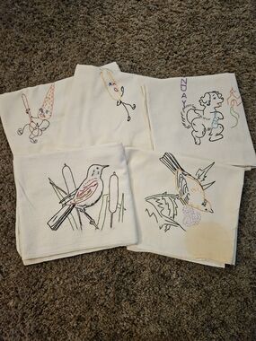 Embroidered Cream Cotton Kitchen Towels - Lot Of 5